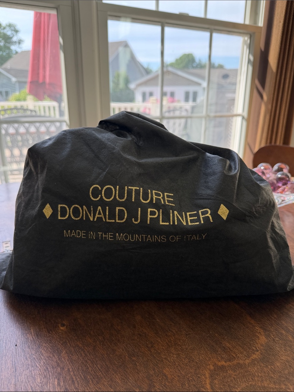 Donald J. Pliner Couture vintage croc embossed leather shoulder bag & dust bag - Picture 11 of 12